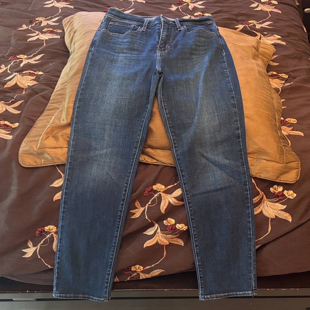 Levi's Dark Blue Skinny Jeans